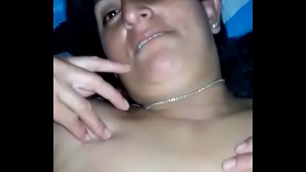 Por el culo a mi amiga