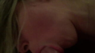 BLonDiE HoTWiFE tasty pussy